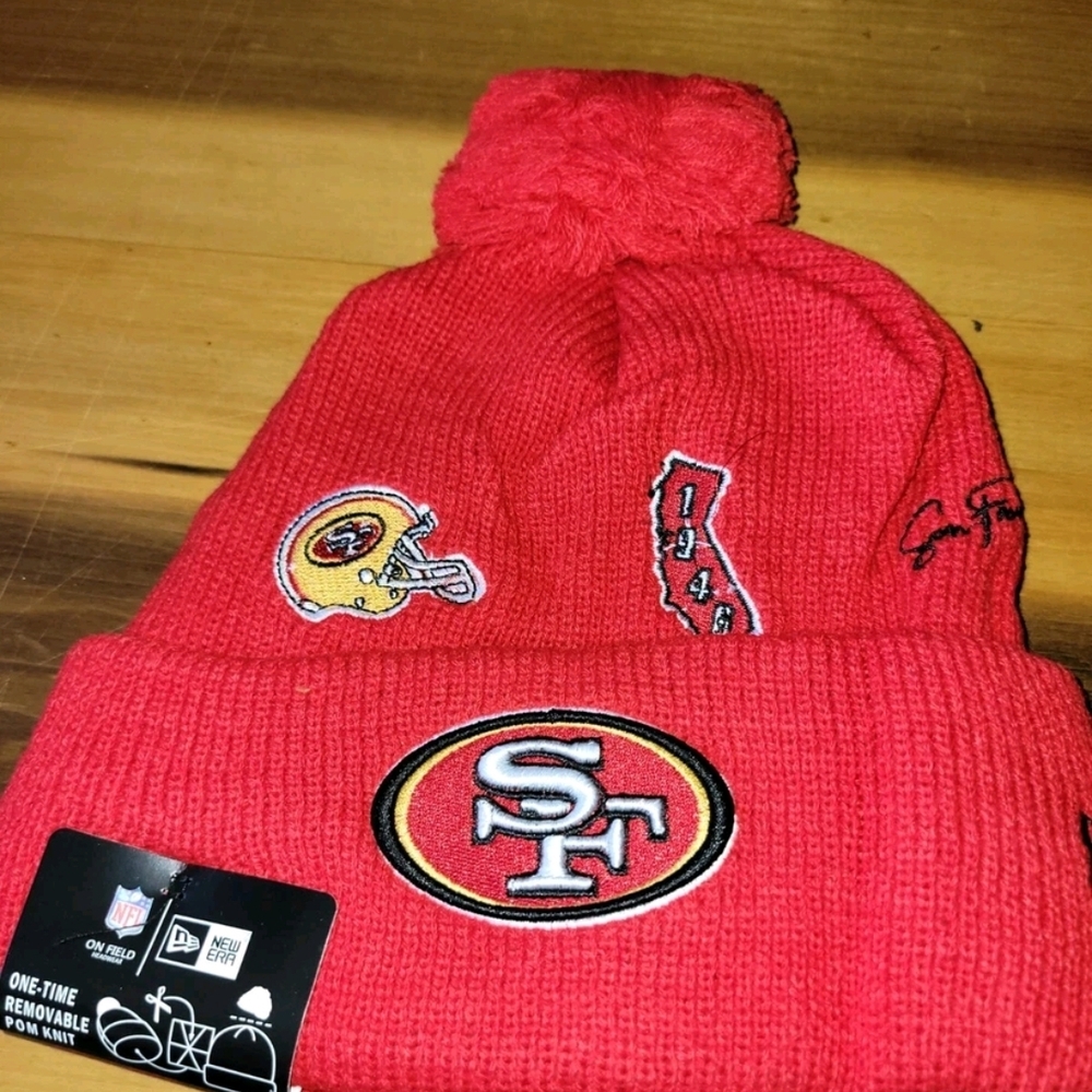San Feancisco 49ers Red Beanie. New